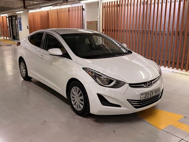 Hyundai Elantra 2015, 126,000 km - 1.8 l - Gəncə
