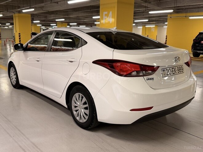 Hyundai Elantra 2015, 126,000 km - 1.8 l - Gəncə