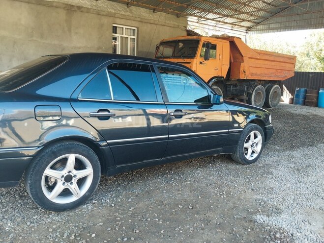 Mercedes C 180 1995, 686,929 km - 1.8 l - Şəmkir