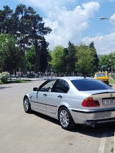 BMW 318 1998, 354,380 km - 1.9 l - 