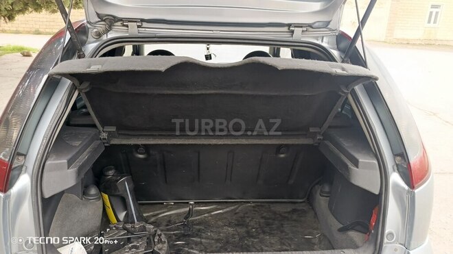 Opel Corsa 2005, 350,000 km - 1.3 l - Bakı