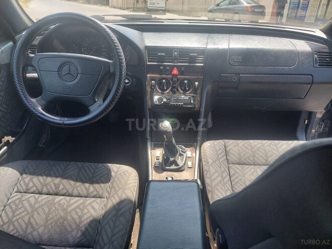 Mercedes C 180 1995, 253,600 km - 1.8 l - Bakı