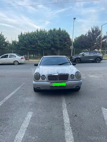 Mercedes E 240 1998, 376,584 km - 2.4 l - Bakı