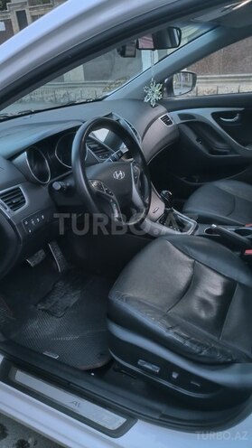 Hyundai Avante 2013, 202,000 km - 1.6 л - Göyçay