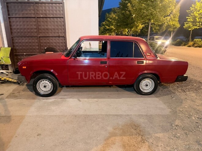 LADA (VAZ) 2107 2005, 198,000 km - 1.6 l - 