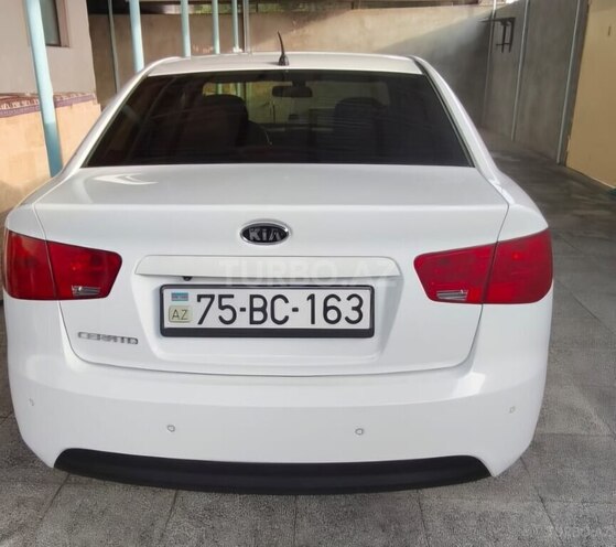 Kia Cerato 2011, 202,000 km - 1.6 l - Naxçıvan