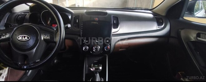 Kia Cerato 2011, 202,000 km - 1.6 l - Naxçıvan