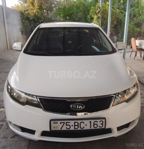 Kia Cerato 2011, 202,000 km - 1.6 l - Naxçıvan