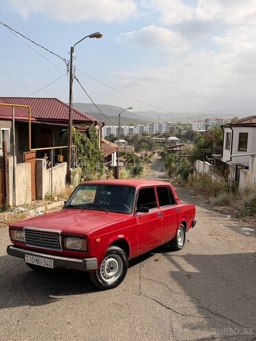 LADA (VAZ) 2107 2005, 198,000 km - 1.6 l - 
