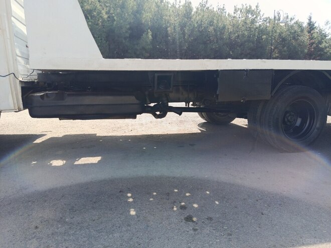 Mercedes 508 1995, 500,000 km - 2.3 l - Qazax