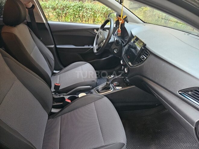 Hyundai Accent 2021, 71,944 km - 1.6 l - Bakı