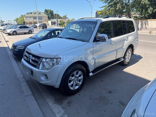 Mitsubishi Pajero 2013, 152,000 km - 3.5 l - Xaçmaz