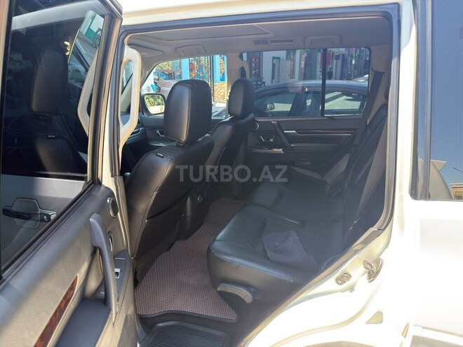 Mitsubishi Pajero 2013, 152,000 km - 3.5 l - Xaçmaz