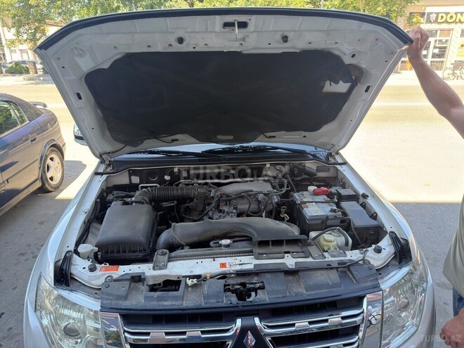 Mitsubishi Pajero 2013, 152,000 km - 3.5 l - Xaçmaz