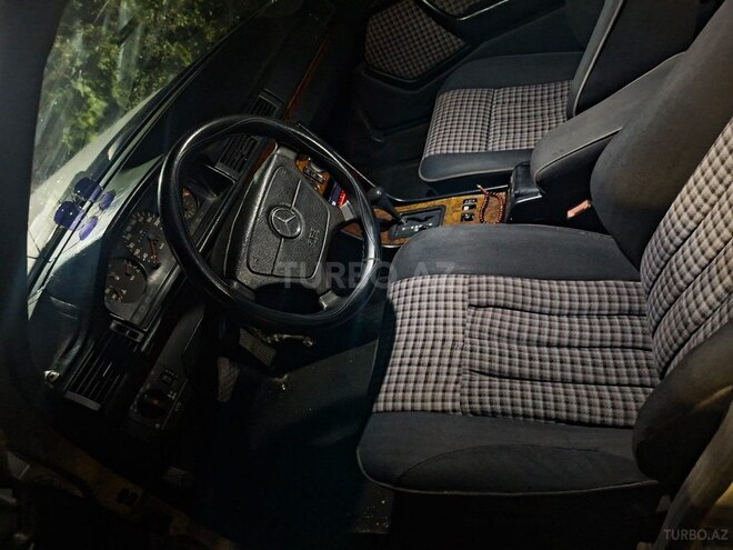 Mercedes 220 E 1994, 390,000 km - 2.2 l - Bakı