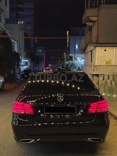 Mercedes E 220 2014, 275,000 km - 2.1 л - Bakı