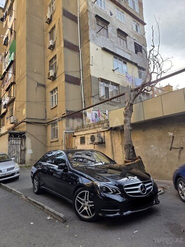 Mercedes E 220 2014, 275,000 km - 2.1 л - Bakı