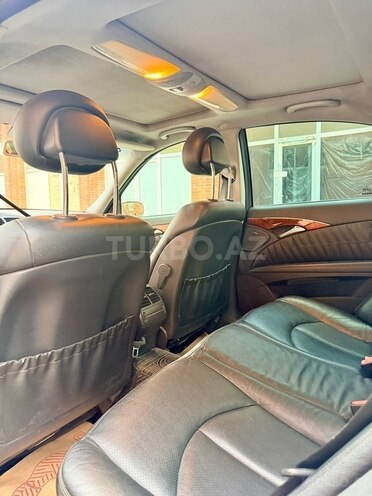 Mercedes E 240 2005, 280,000 km - 2.6 l - Gəncə