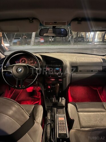 BMW 323 1995, 200,000 km - 2.5 l - Bakı