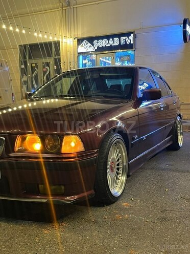 BMW 323 1995, 200,000 km - 2.5 l - Bakı