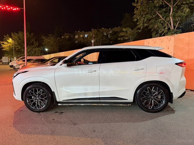Changan  2025, 25,000 km - 1.5 l - Bakı