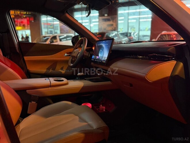 Changan  2025, 25,000 km - 1.5 l - Bakı