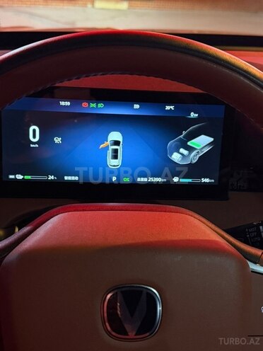 Changan  2025, 25,000 km - 1.5 l - Bakı
