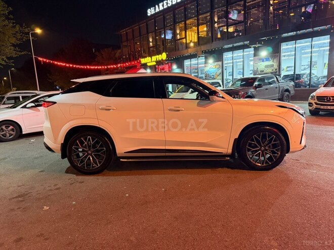 Changan  2025, 25,000 km - 1.5 l - Bakı