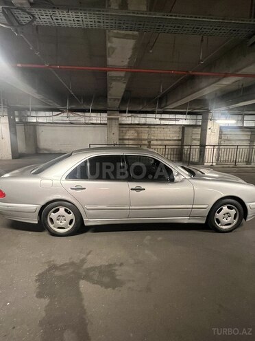 Mercedes E 220 1998, 350,000 km - 2.2 l - Bakı