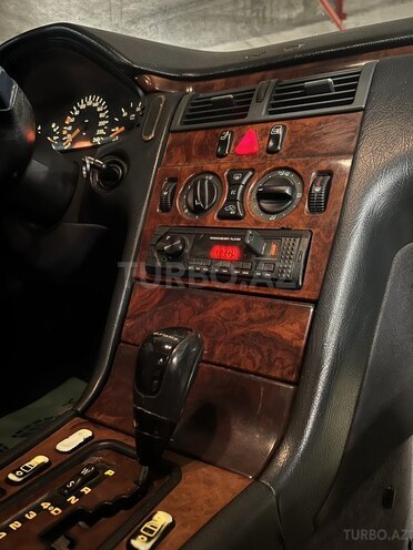 Mercedes E 220 1998, 350,000 km - 2.2 l - Bakı