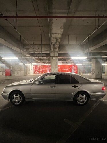 Mercedes E 220 1998, 350,000 km - 2.2 l - Bakı