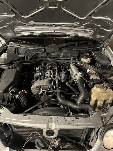 Mercedes E 220 1998, 350,000 km - 2.2 l - Bakı