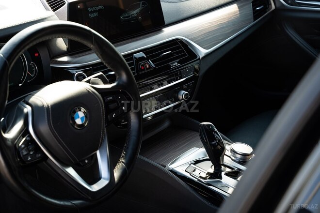 BMW 530 2017, 130,000 km - 2.0 l - Bakı