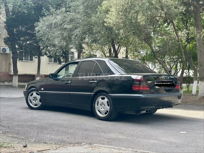 Mercedes C 240 1998, 258,690 km - 2.4 l - Sumqayıt