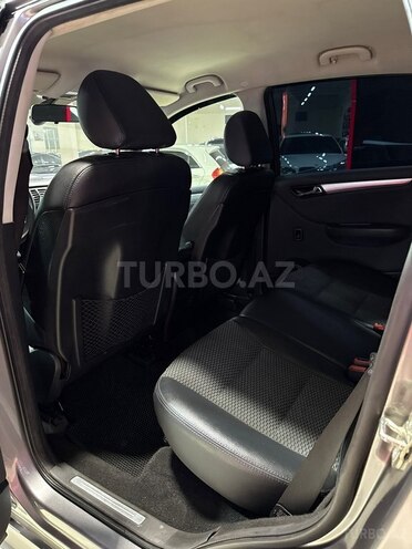 Mercedes B 170 2010, 185,000 km - 1.7 l - Sumqayıt