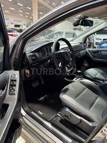 Mercedes B 170 2010, 185,000 km - 1.7 l - Sumqayıt