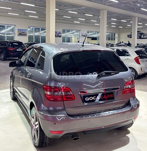 Mercedes B 170 2010, 185,000 km - 1.7 l - Sumqayıt