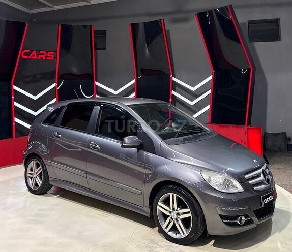 Mercedes B 170 2010, 185,000 km - 1.7 l - Sumqayıt