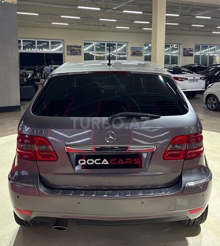 Mercedes B 170 2010, 185,000 km - 1.7 l - Sumqayıt