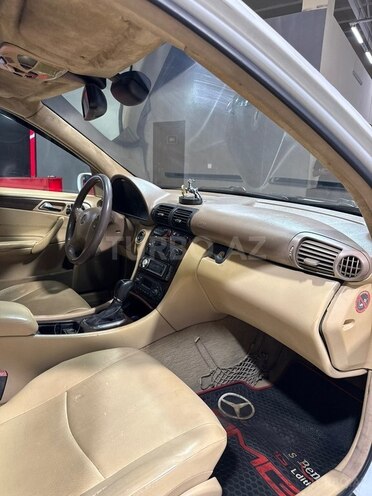 Mercedes C 200 2000, 330,000 km - 2.0 л - Sumqayıt