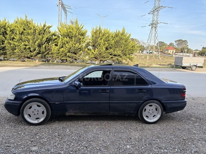 Mercedes C 180 1996, 401,757 km - 1.8 l - Xudat