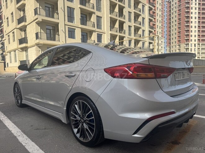 Hyundai Elantra 2017, 156,106 km - 1.6 л - Bakı