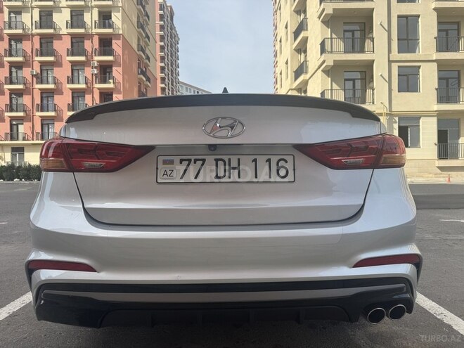 Hyundai Elantra 2017, 156,106 km - 1.6 л - Bakı