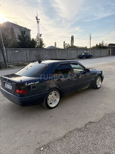 Mercedes C 180 1996, 401,757 km - 1.8 l - Xudat