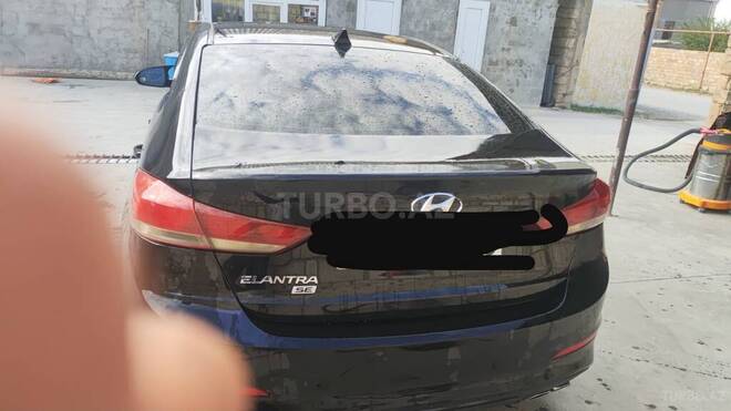 Hyundai Elantra 2017, 280,000 km - 2.0 l - Bakı