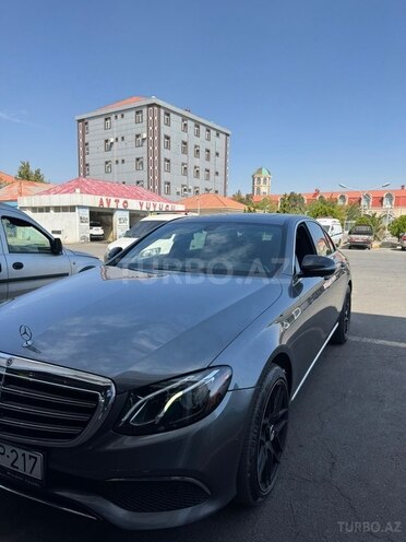 Mercedes E 300 4MATIC 2019, 144,000 km - 2.0 l - Naxçıvan