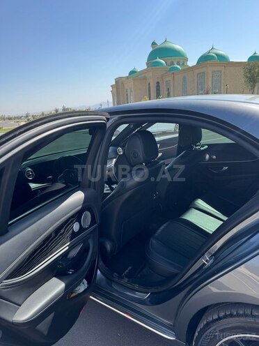 Mercedes E 300 4MATIC 2019, 144,000 km - 2.0 l - Naxçıvan