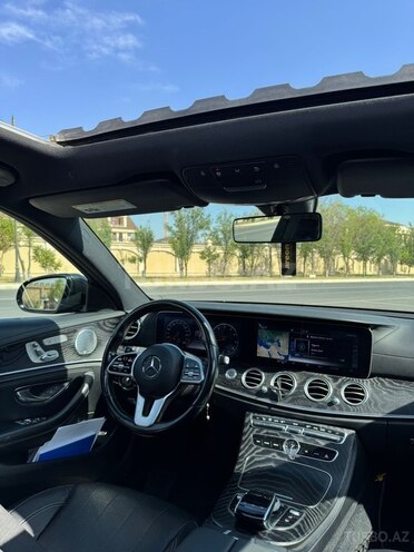 Mercedes E 300 4MATIC 2019, 144,000 km - 2.0 l - Naxçıvan