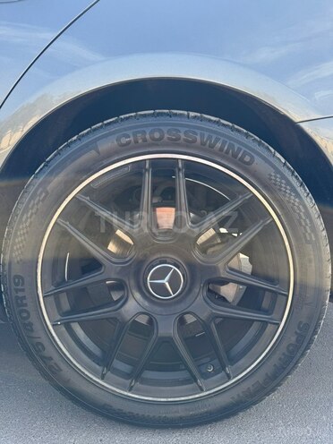 Mercedes E 300 4MATIC 2019, 144,000 km - 2.0 l - Naxçıvan