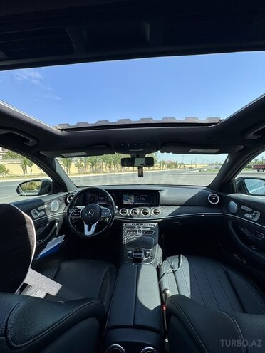 Mercedes E 300 4MATIC 2019, 144,000 km - 2.0 l - Naxçıvan